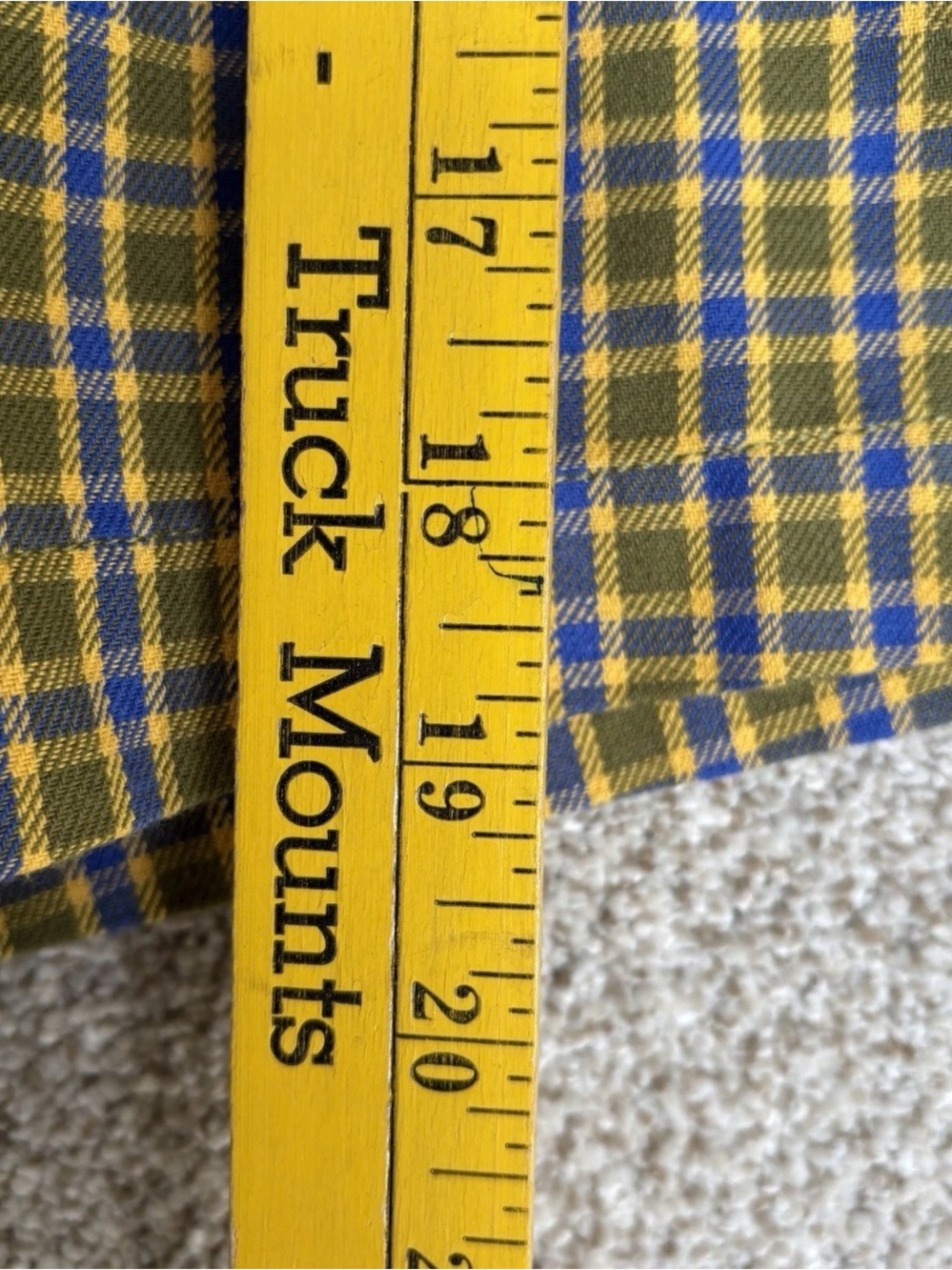 Obey Relaxed Shorts Men's Size Small Yellow Blue Checkered NWT - Picture 14 of 14